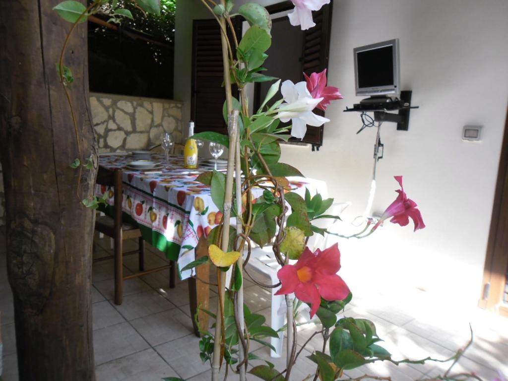 Pousada Romantica Tropea Exterior foto